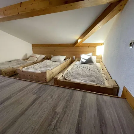 - Duplex Chaleureux Avec Cheminee, 3 Chambres, Pour 7 Pers. - Fr-1-637-73